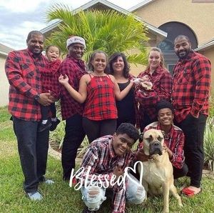 Meet your Posher, Sandra